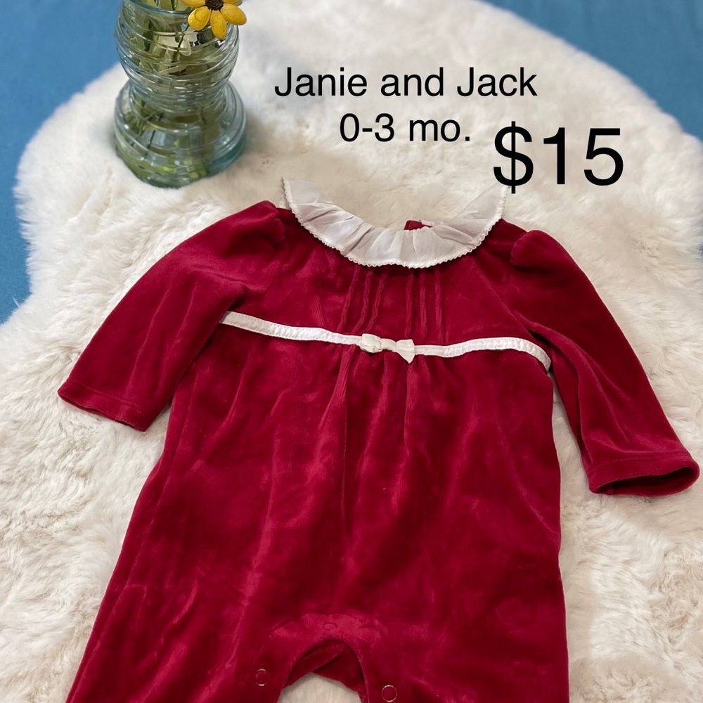 Baby clothes